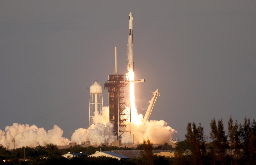 NASA Mürettebatı Ekibi, Space 1'de 5 aylık bir görevden sonra dünyaya döndü